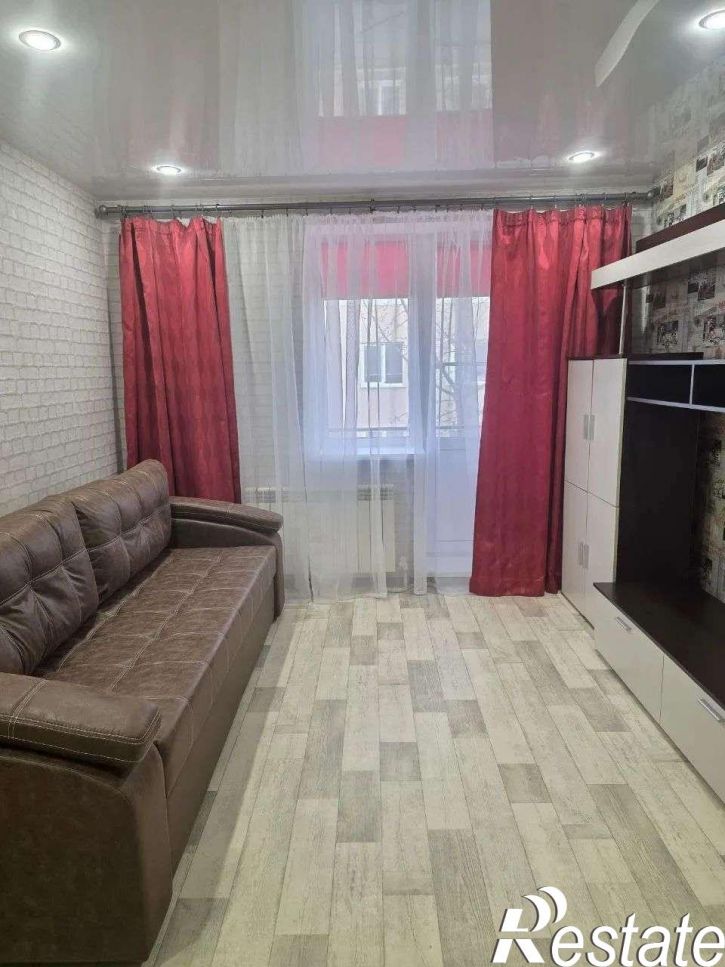1-комн квартира Виталия Жалнина улица, 16