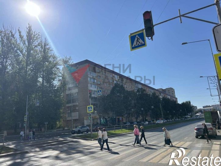 Торговое помещение Ново-Садовая улица, 38