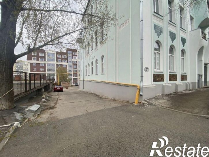 Помещение свободного назначения улица Алексея Толстого, 30,  д. 30