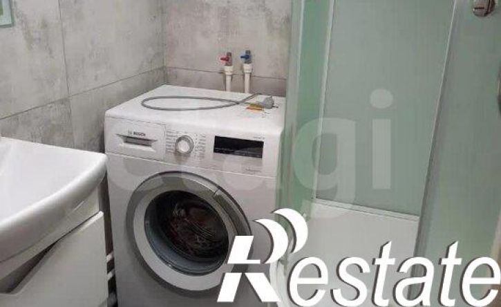 1-комн квартира проспект Кирова, 327,  д. 327