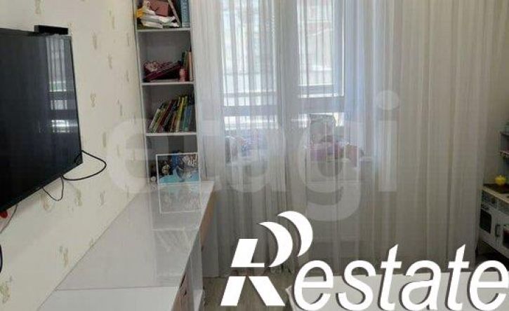 3-комн квартира улица Антонова-Овсеенко, 20,  д. 20