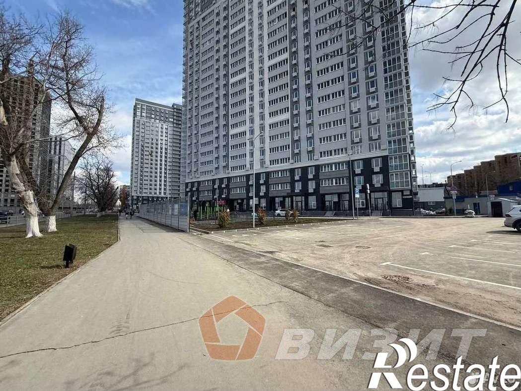 Сдать торговое помещение за 105 600 рублей на Московское шоссе, 9