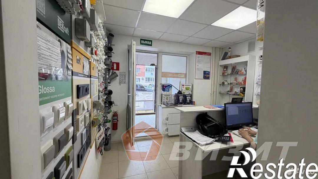 Сдать торговое помещение за 38 000 рублей на 1-й кв-л, 62