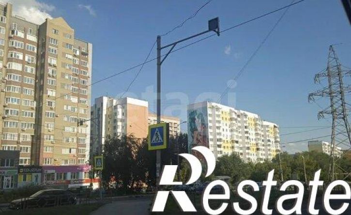 2-комн квартира улица Советской Армии, 121,  д. 121