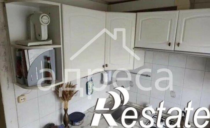 2-комн квартира проспект Кирова, 238,  д. 238