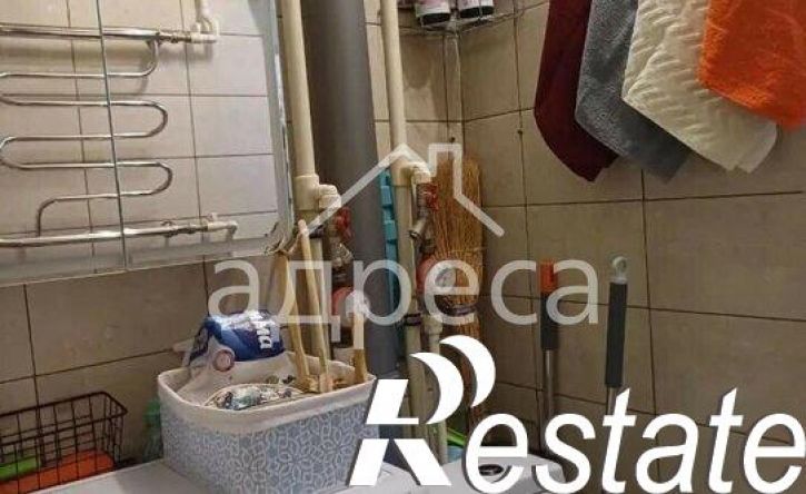 2-комн квартира проспект Кирова, 279,  д. 279