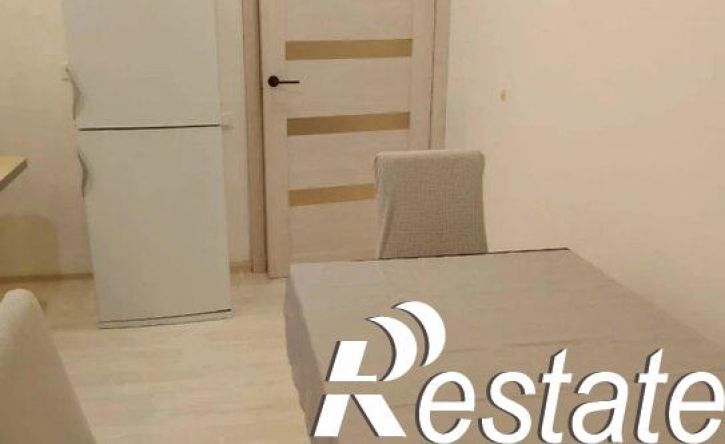 3-комн квартира улица Петра Алабина, 2,  д. 2