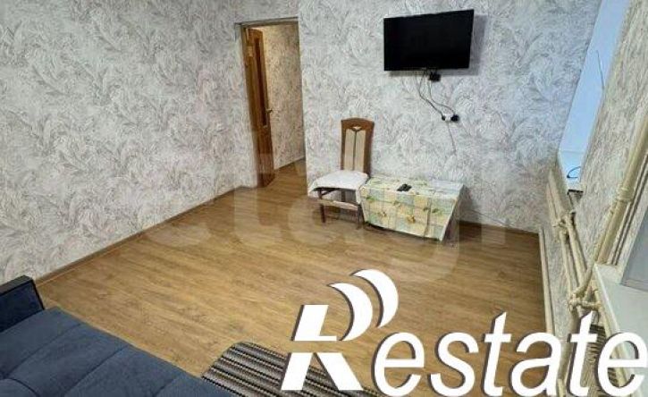 1-комн квартира Ленинградская улица, 45,  д. 45
