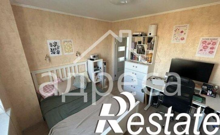 2-комн квартира улица Луначарского, 5,  д. 5