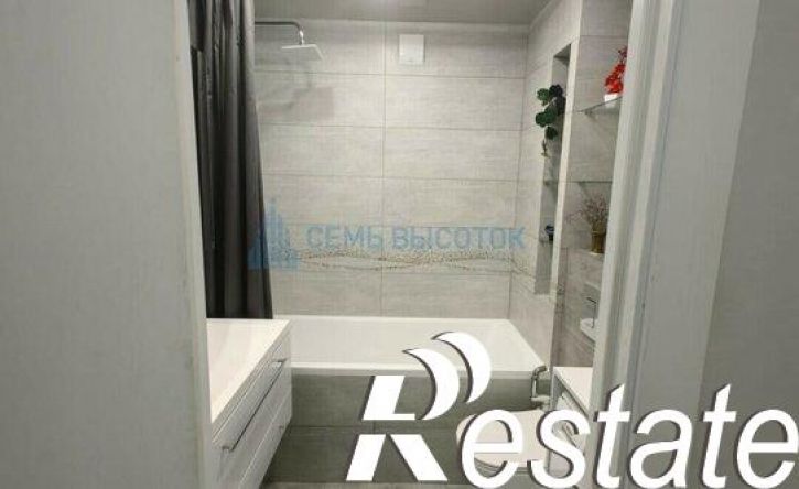 2-комн квартира 1-й кв-л, 42,  д. 42