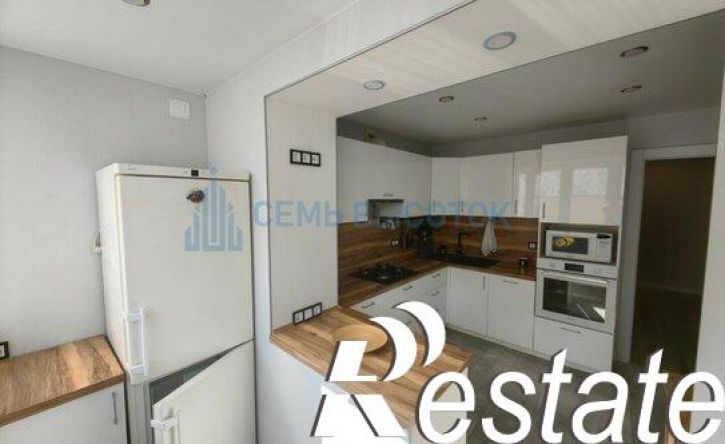 2-комн квартира 1-й кв-л, 42,  д. 42