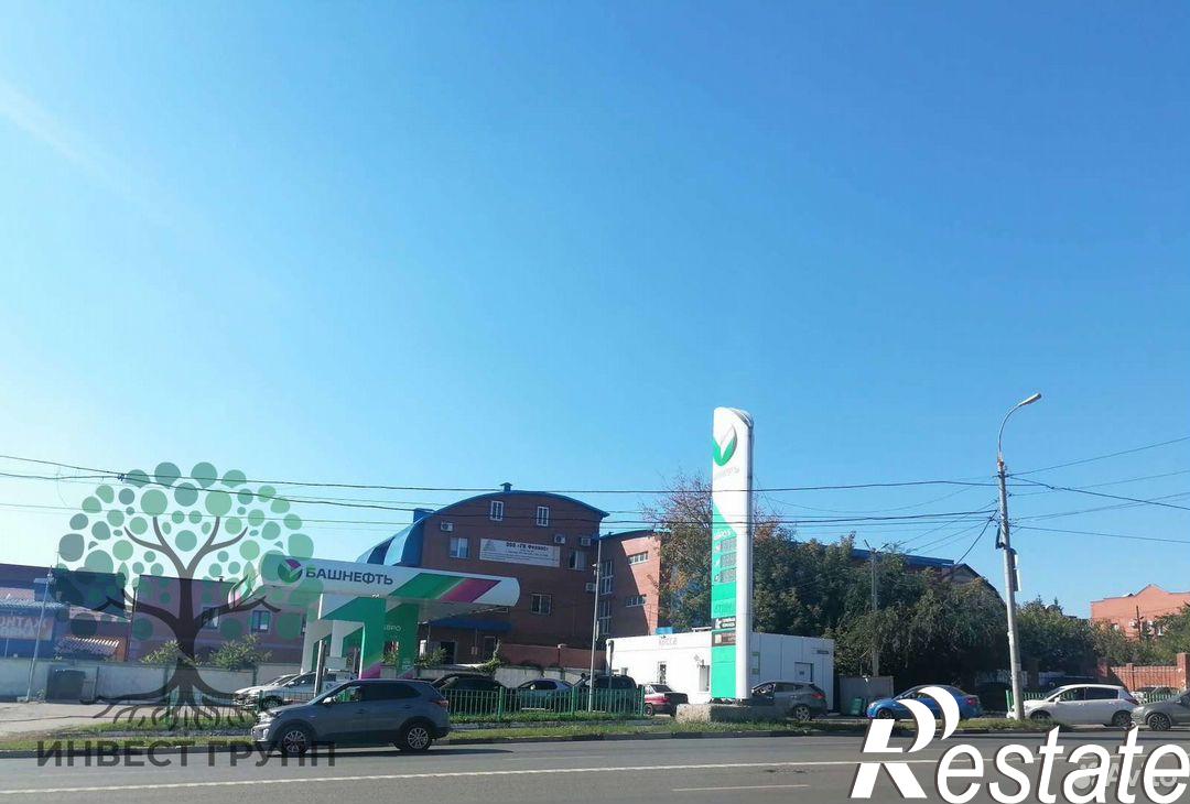 Сдать торговое помещение за 99 000 рублей на улица Авроры, 17
