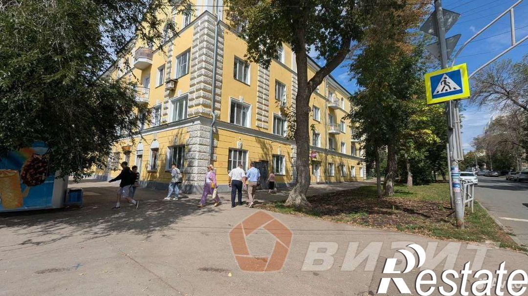 Купить торговое помещение за 4 500 000 рублей на улица Урицкого, 8