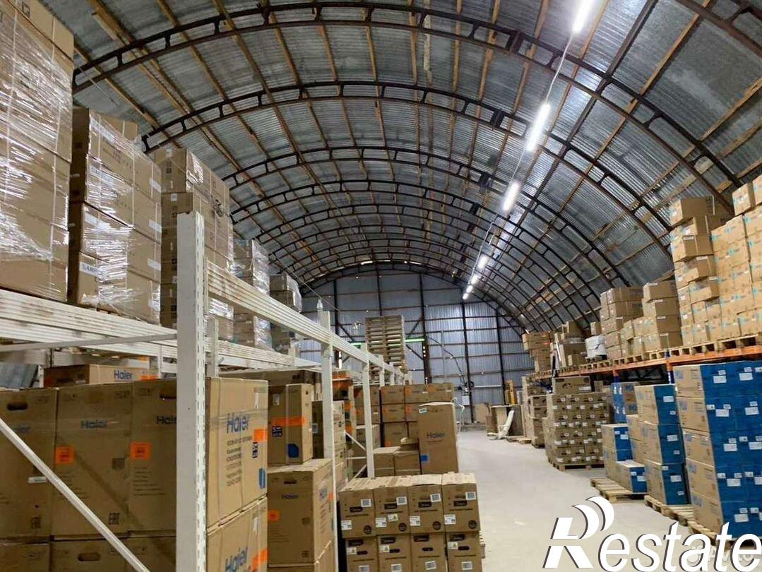 Купить складское помещение за 36 800 000 рублей на Авиационная улица, 22ж