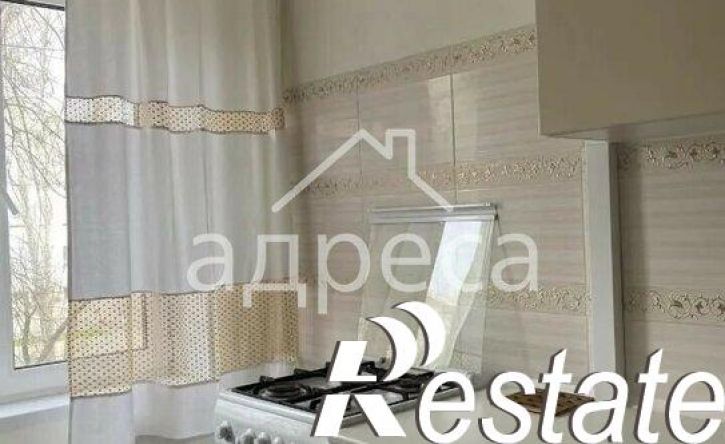 3-комн квартира Коммунистическая улица, 23,  д. 23