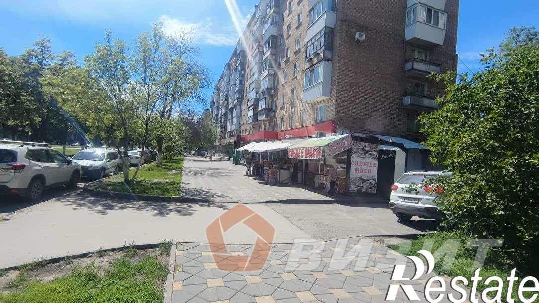 Сдать торговое помещение за 75 000 рублей на Ленина проспект, 10