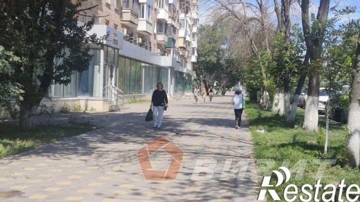 Торговое помещение Ленина проспект, 10
