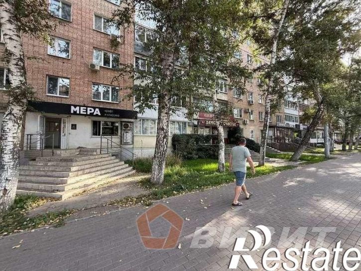 Торговое помещение Ново-Садовая улица, 25