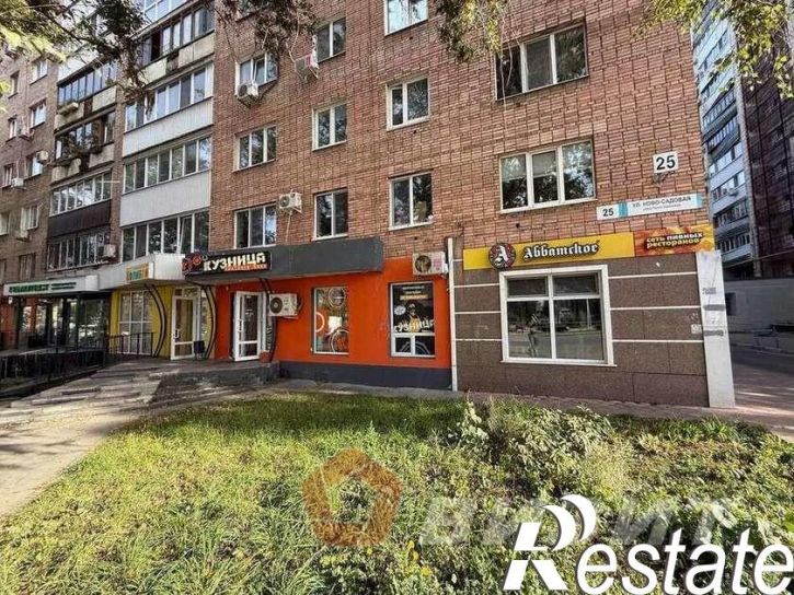 Торговое помещение Ново-Садовая улица, 25