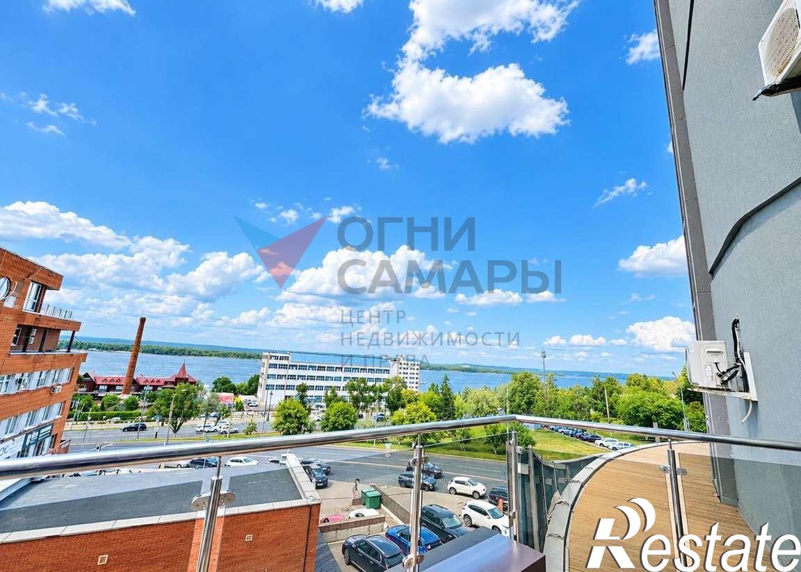 Купить квартиру за 34 990 000 рублей на Осипенко улица, 3