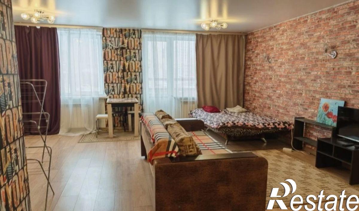 Купить квартиру за 8 100 000 рублей на Потапова улица, 78