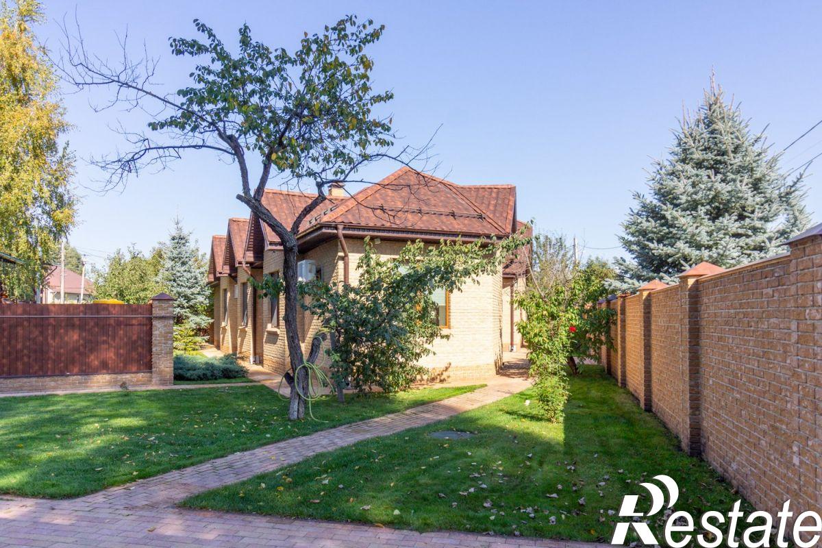 Купить дачу, дом, коттедж за 43 999 000 рублей на поселок Озерки, 190а