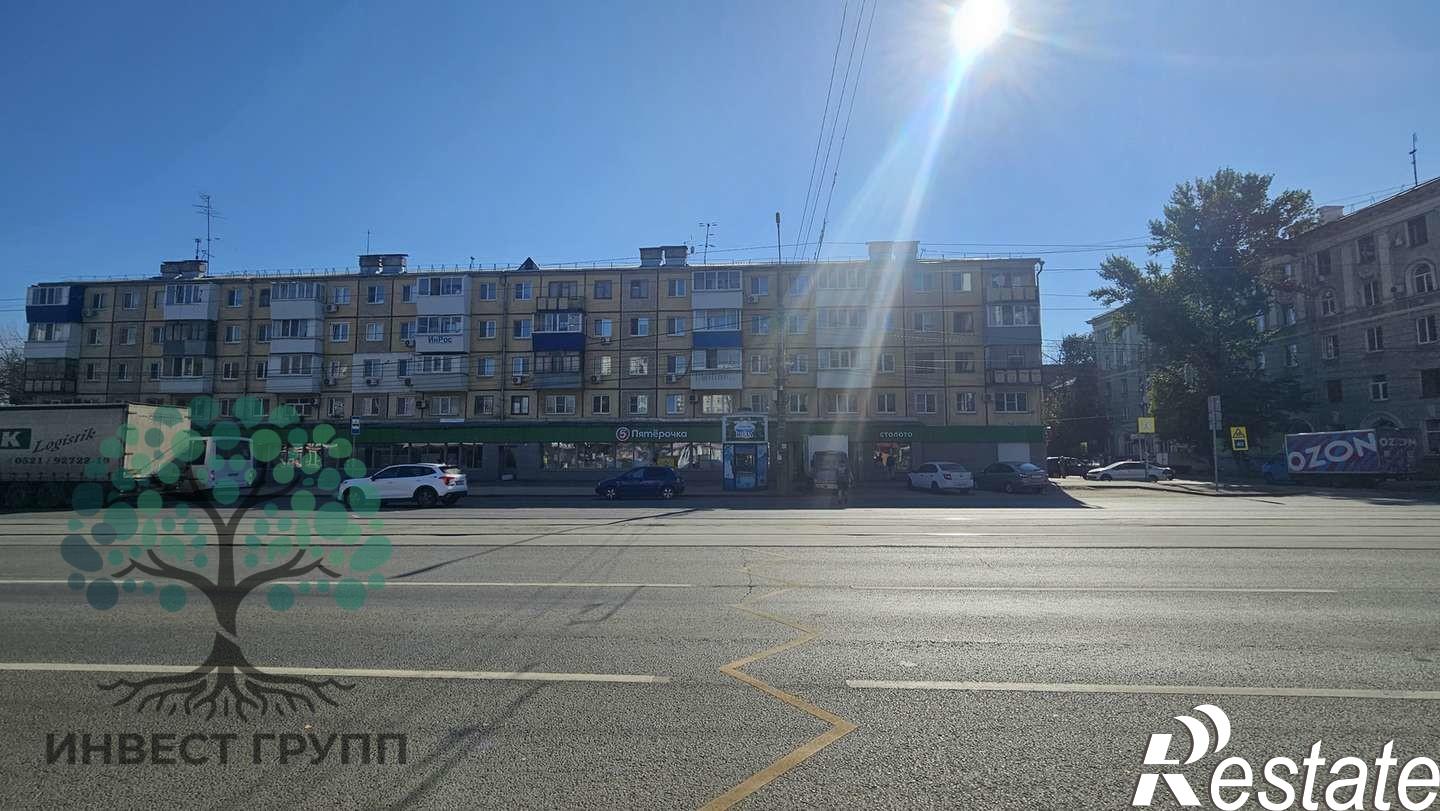 Купить торговое помещение за 18 900 000 рублей на Победы улица, 152ка