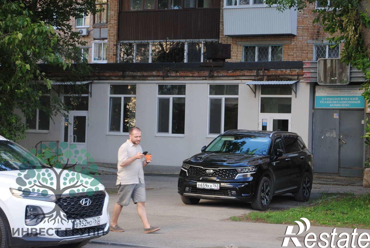 Купить торговое помещение за 16 500 000 рублей на Стара-Загора улица, 138
