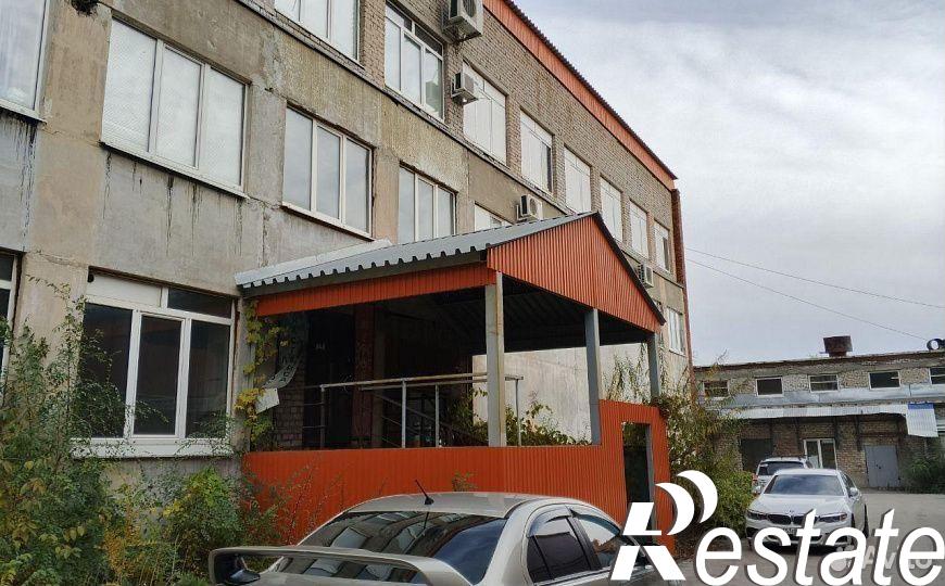 Купить торговое помещение за 12 000 000 рублей на Заводское шоссе, 57В