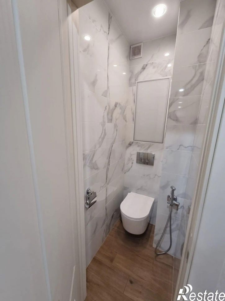 3-комн квартира Советской Армии улица, 271а