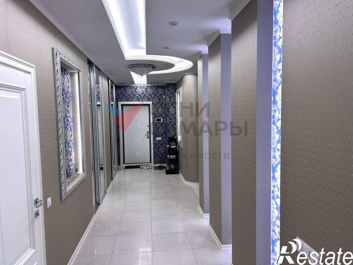 4-комн квартира Осипенко улица, 3