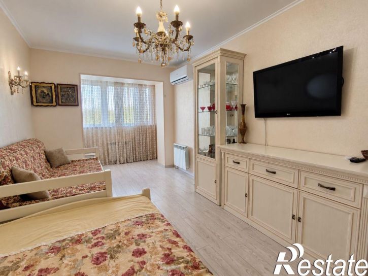 2-комн квартира Рабочая улица, 43