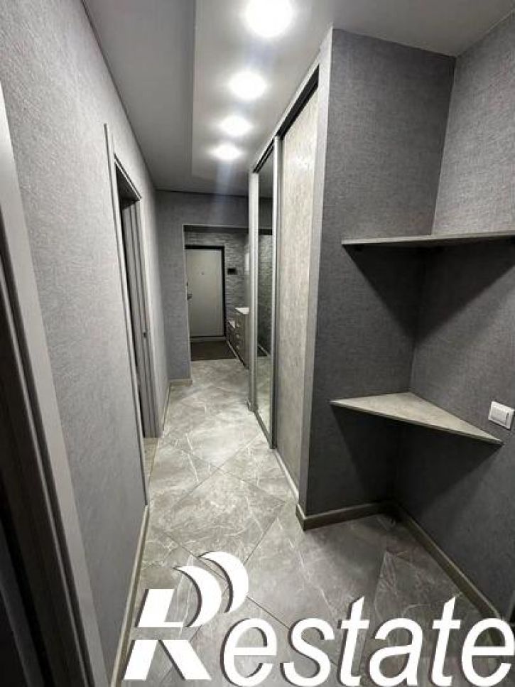 2-комн квартира Буянова улица, 51