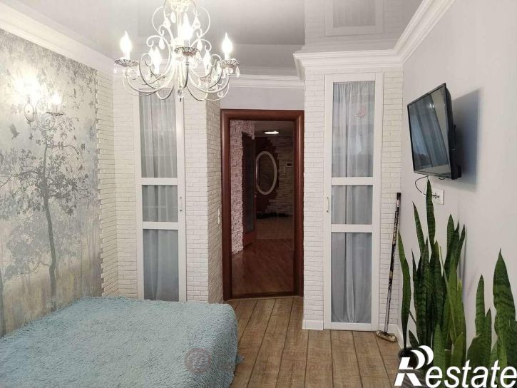 3-комн квартира Стара-Загора улица, 90
