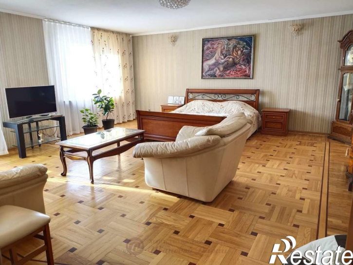 3-комн квартира Стара-Загора улица, 90