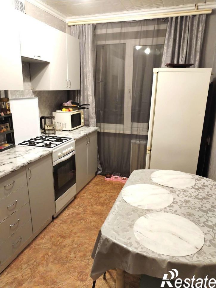 3-комн квартира Кирова проспект, 309