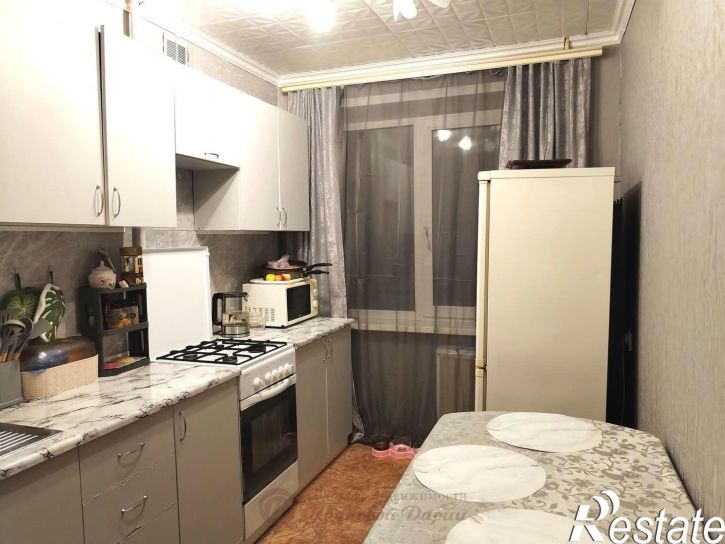 3-комн квартира Кирова проспект, 309