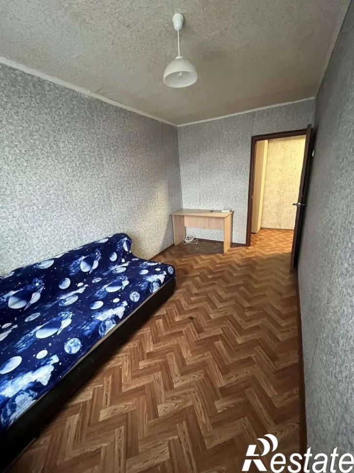 2-комн квартира Кирова проспект, 180