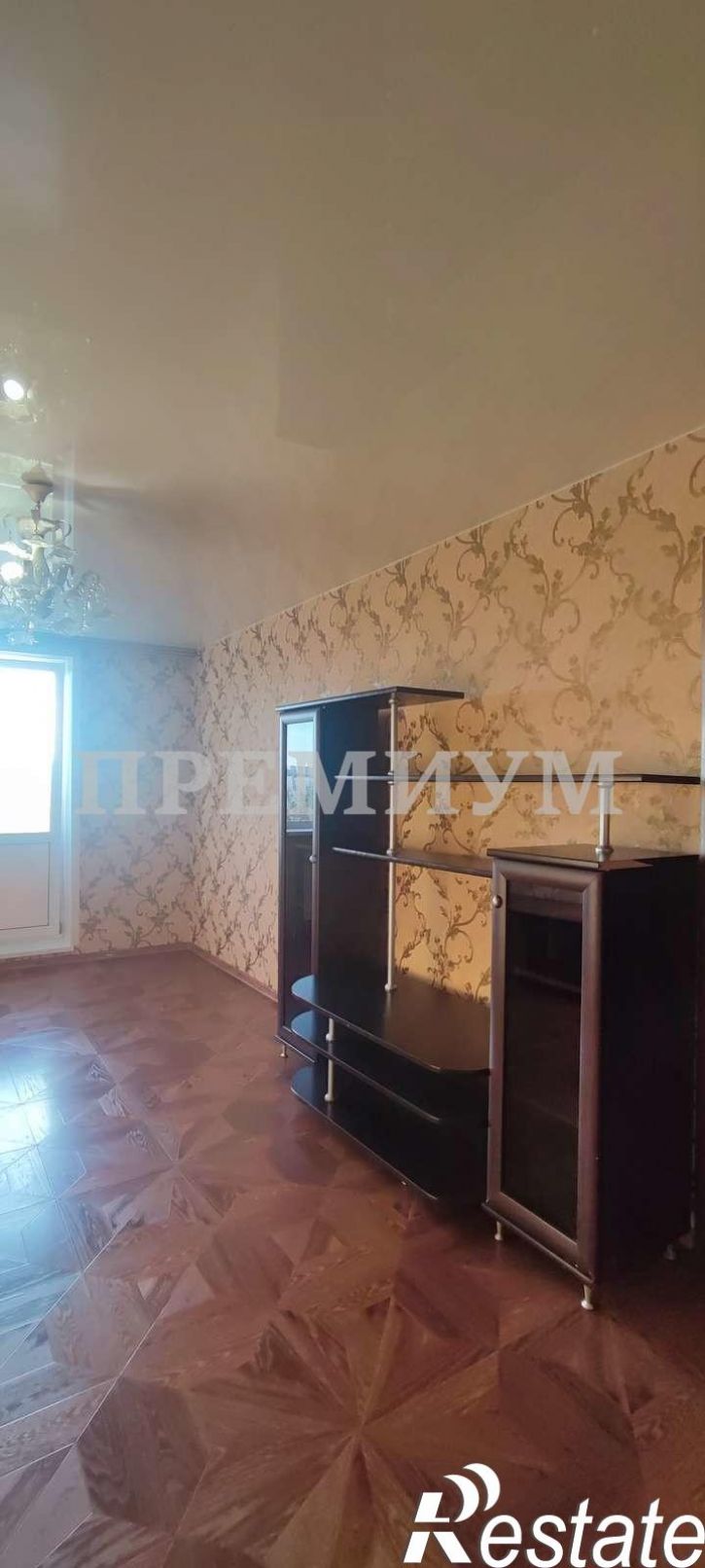 2-комн квартира Мира улица, 14