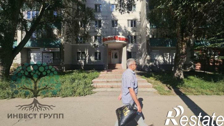 Торговое помещение Победы улица, 152ка