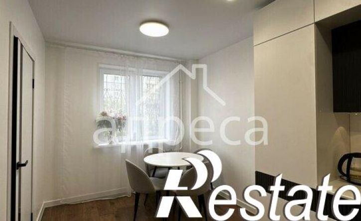 2-комн квартира Молодёжная улица, 8Б,  д. 8Б