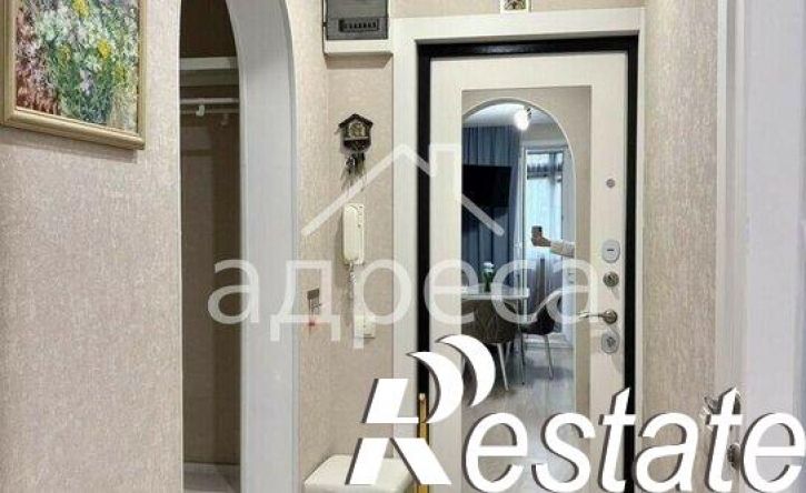 3-комн квартира улица Осипенко, 142,  д. 142