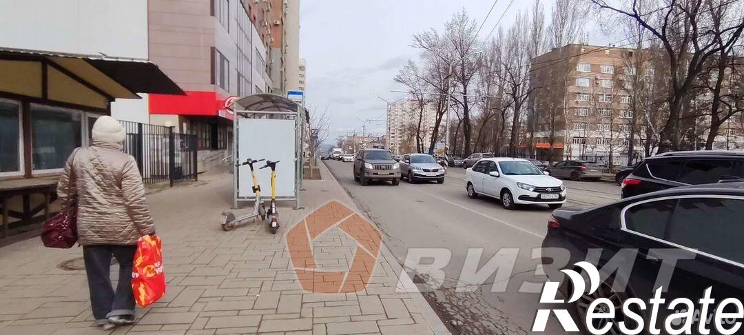Сдать торговое помещение за 76 000 рублей на улица Чкалова, 100