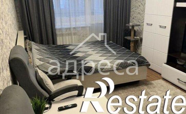 3-комн квартира улица Стара-Загора, 277,  д. 277