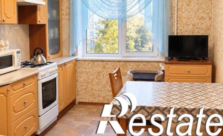 3-комн квартира проспект Кирова, 407,  д. 407