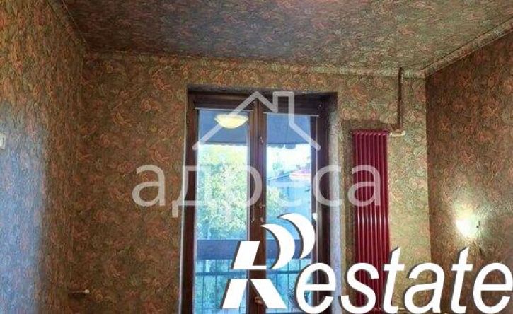 3-комн квартира Подшипниковая улица, 3,  д. 3