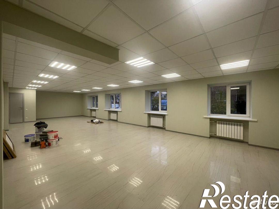 Купить офис, помещение под офис за 8 800 000 рублей на Ставропольская улица, 141