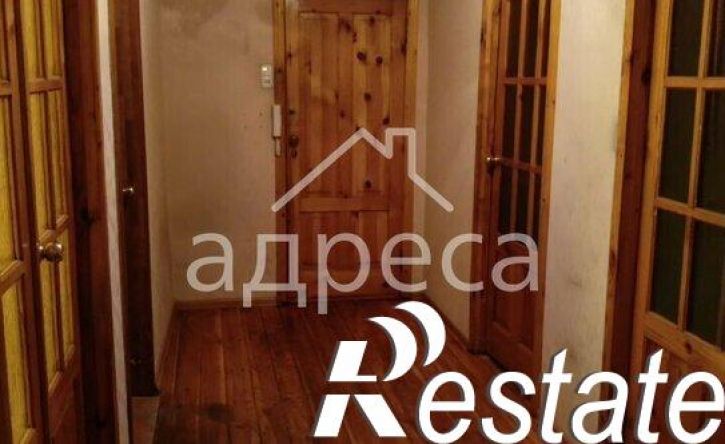 3-комн квартира проспект Юных Пионеров, 142,  д. 142