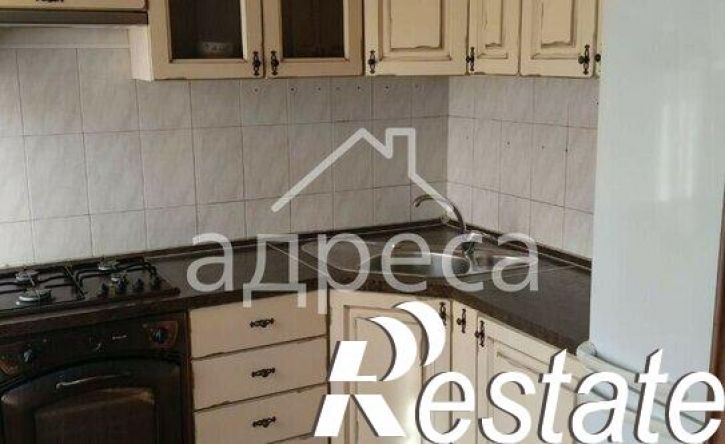 3-комн квартира проспект Юных Пионеров, 142,  д. 142
