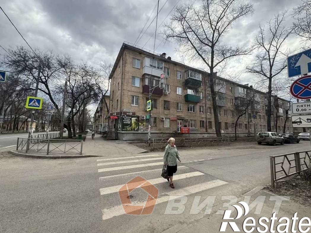 Купить торговое помещение за 13 500 000 рублей на Металлургов проспект, 6